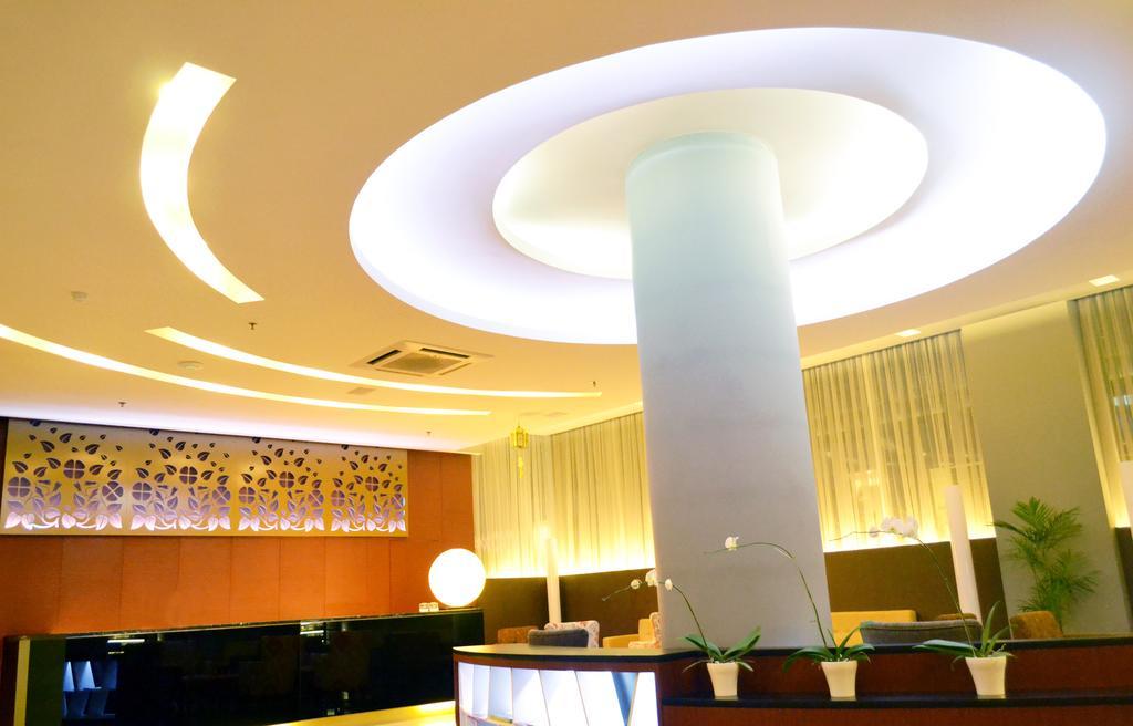 Kyriad Hotel Airport Jakarta Tangerang Exteriér fotografie