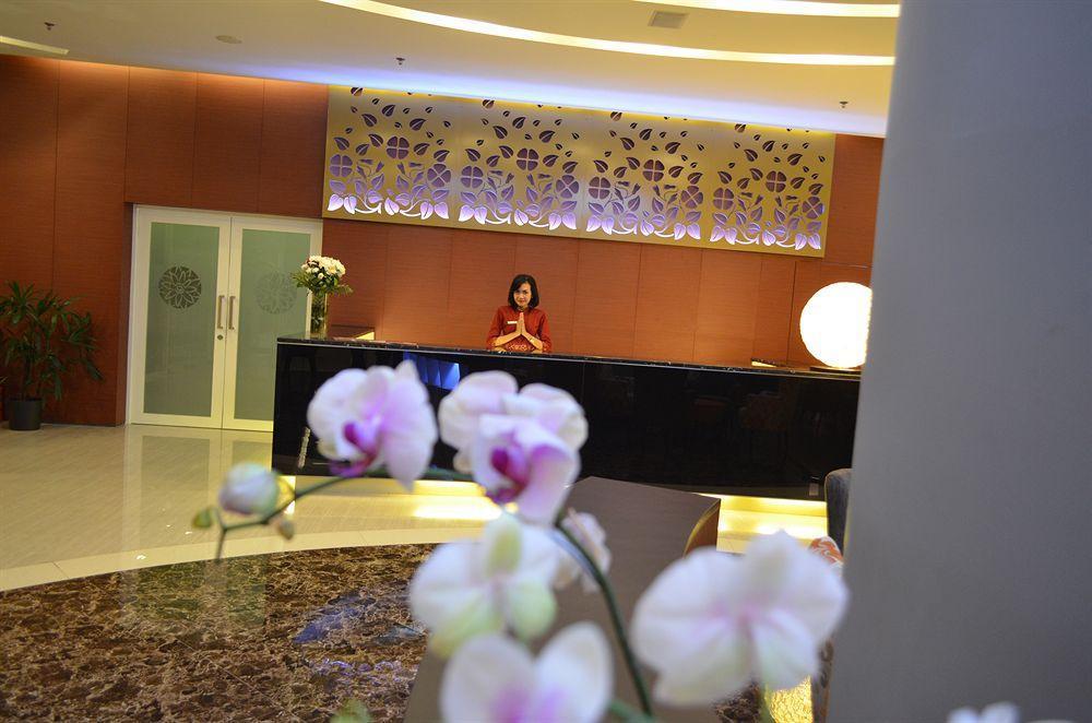 Kyriad Hotel Airport Jakarta Tangerang Exteriér fotografie