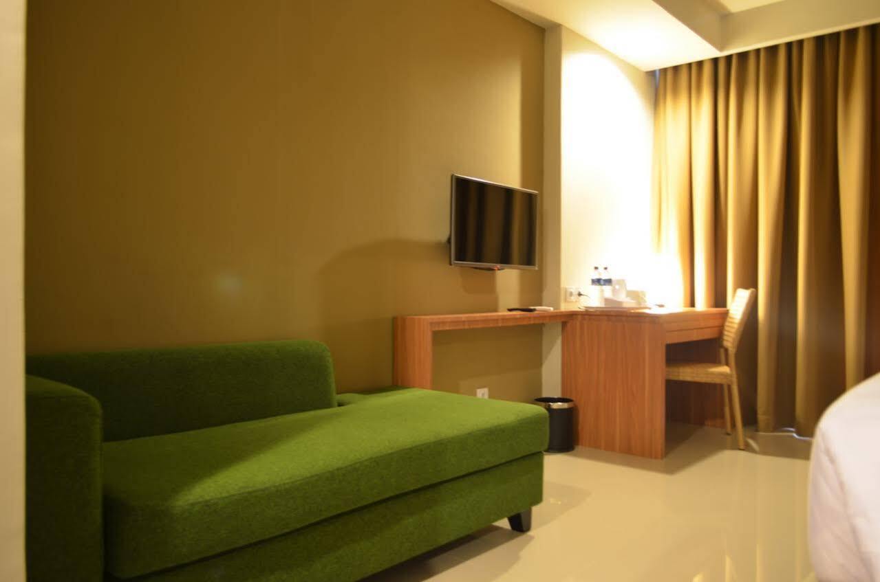 Kyriad Hotel Airport Jakarta Tangerang Exteriér fotografie